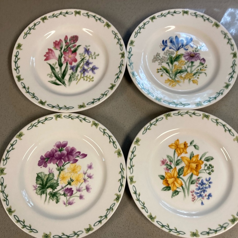 Thompson Pottery Vintage “Floral Garden” plates